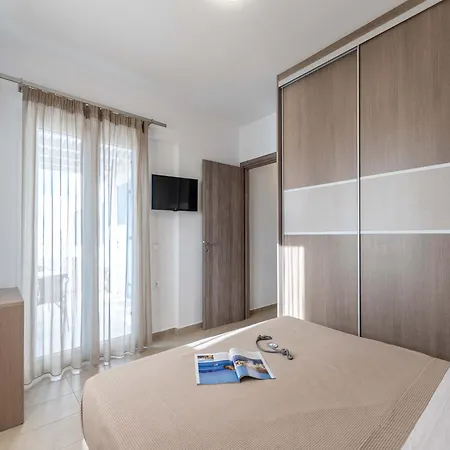 Evripus Hotell Kastrákion