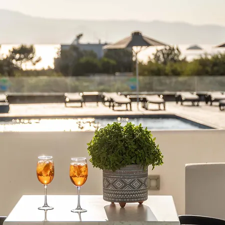 Evripus Hotel Kastrákion